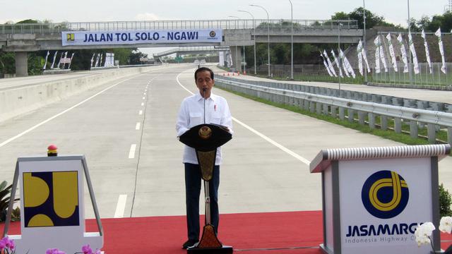 Politik Jalan Tol